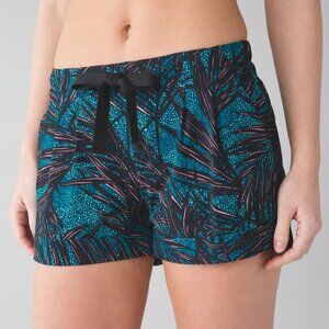 Lululemon Spring Break Away Short II